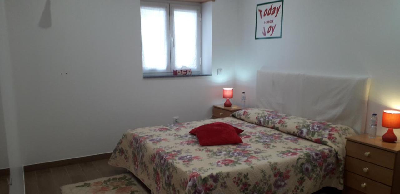 Mocho Guesthouse São Mamede Exteriör bild